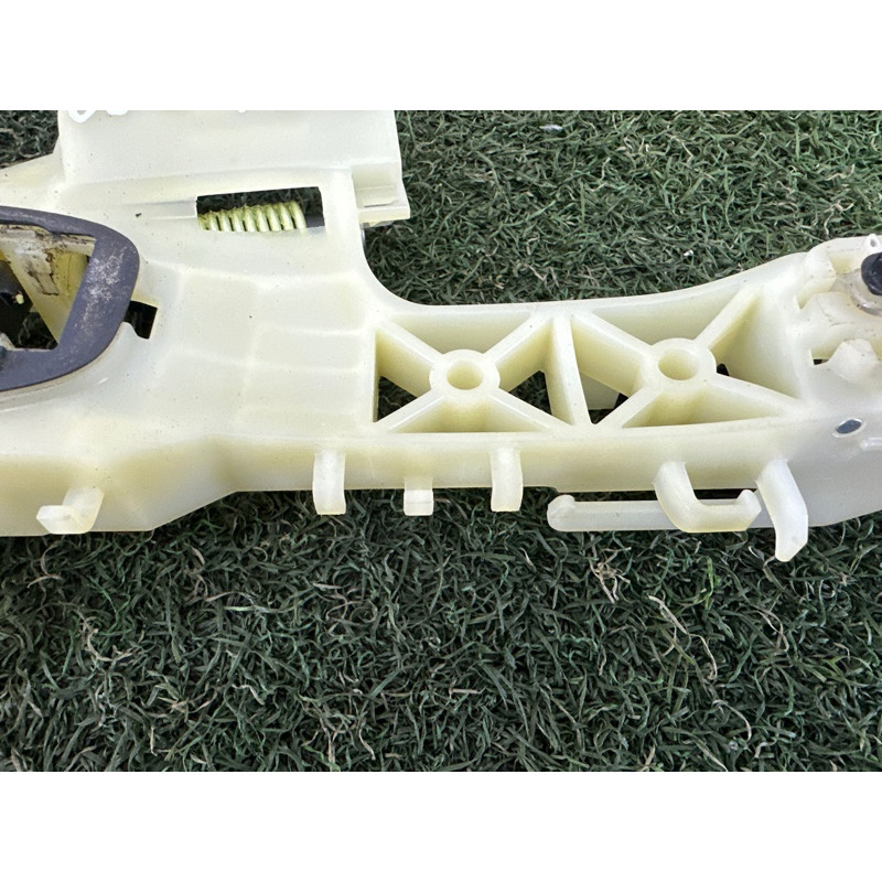 Кронштейн ручки дверей (кузов и элементы) Hyundai Sonata DN8 2020 2.5 82665L1200