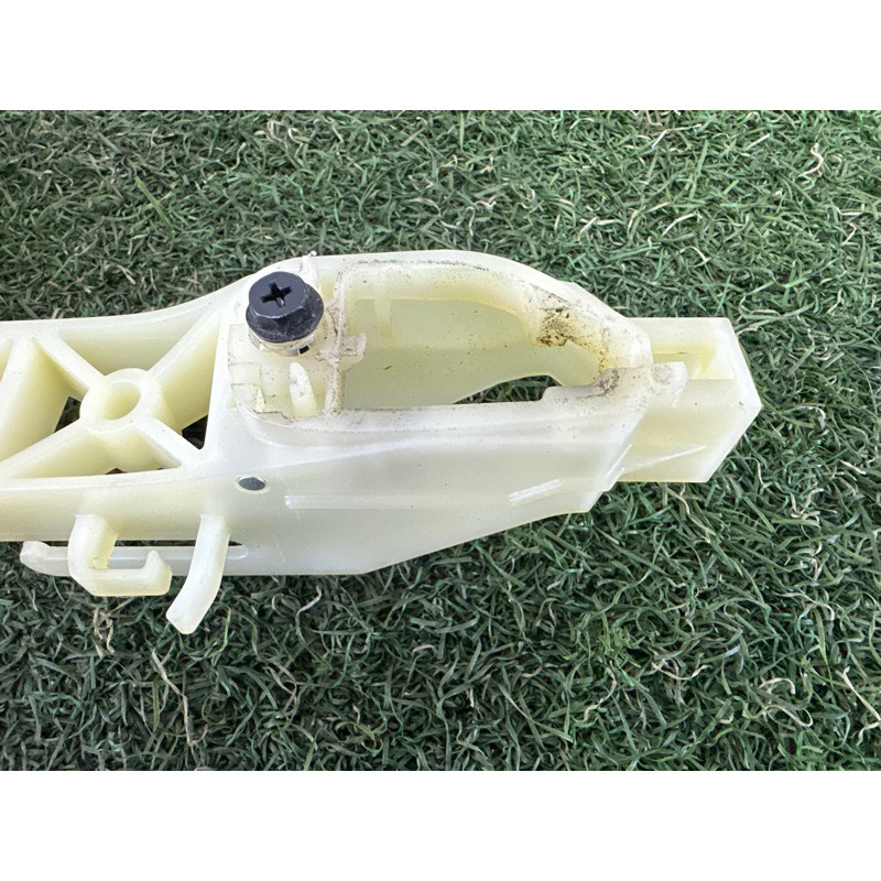 Кронштейн ручки дверей (кузов и элементы) Hyundai Sonata DN8 2020 2.5 82665L1200