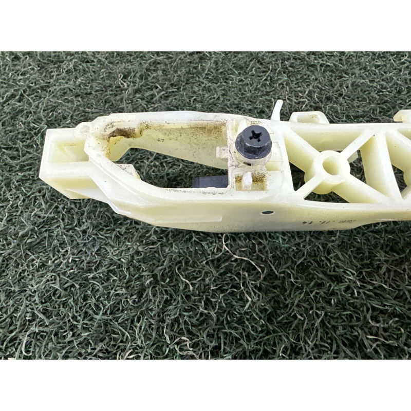 Кронштейн ручки дверей (кузов и элементы) Hyundai Sonata DN8 2020 2.5 82665L1200