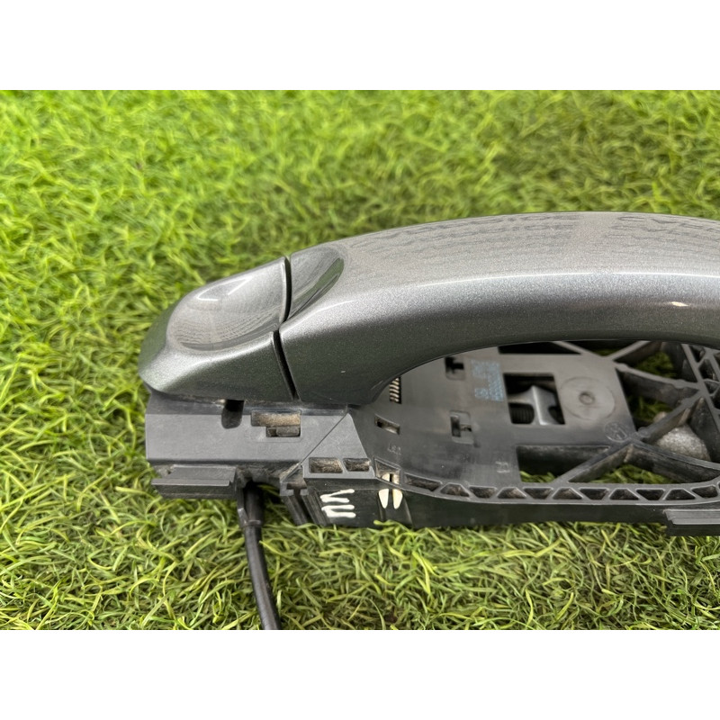 Ручка двері зовнішня (кузов і елементи) Volkswagen Amarok 2H 2.0 2H0837205DGRU