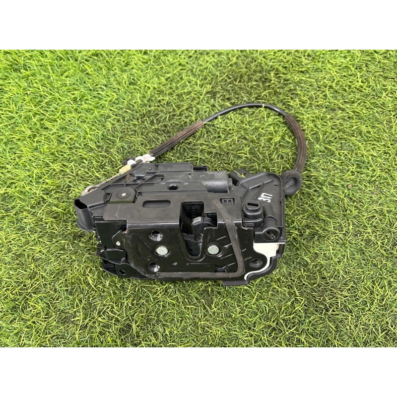 Ручка двері зовнішня (кузов і елементи) Volkswagen Amarok 2H 2.0 5N0839016G