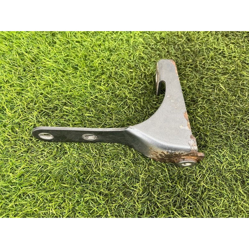 Петля багажника (кузов и элементы) Volkswagen Amarok 2H 2.0 2H5829642D