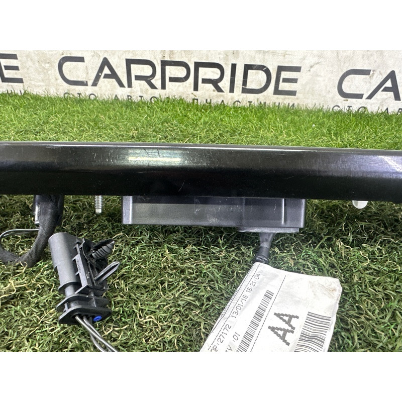 Накладка крышки багажника (кузов и элементы) LAND ROVER Discovery Sport L550 2016 2.0 LR077721