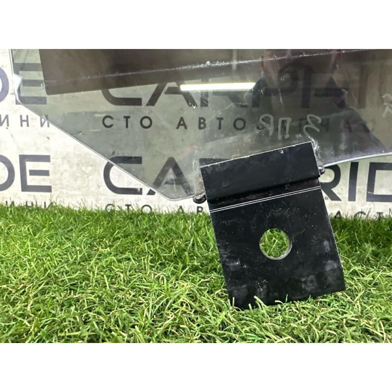 Скло (кузов и элементы) LAND ROVER Range Rover L405 2014 5.0 LR052676