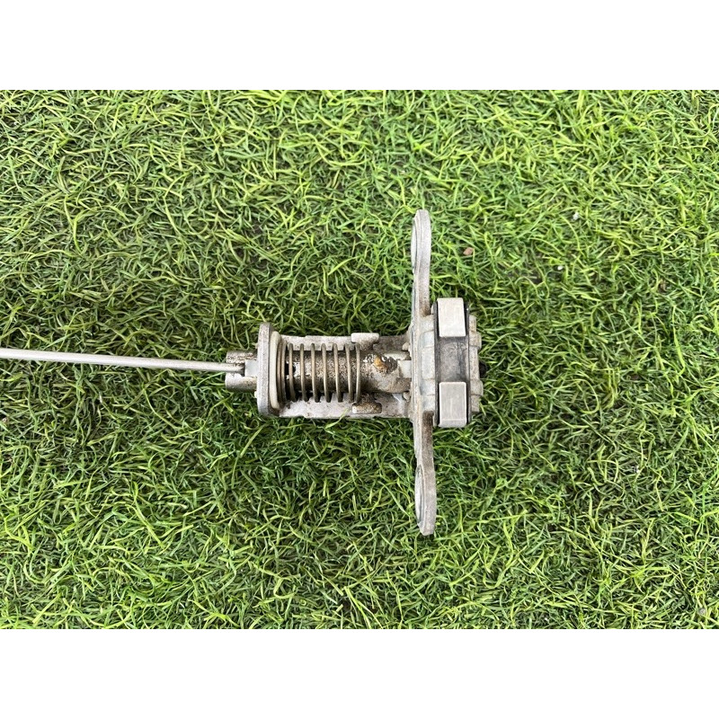 Замок багажника (кузов і елементи) Volkswagen Amarok 2H 2.0 2H5829211D