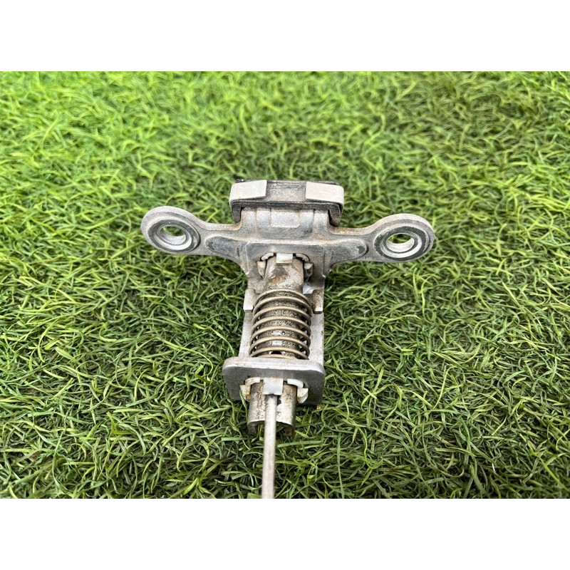 Замок багажника (кузов і елементи) Volkswagen Amarok 2H 2.0 2H5829211D