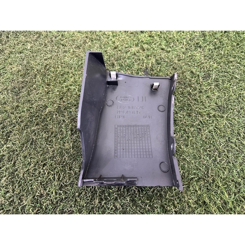 Накладка крила (кузов и элементы) LAND ROVER Range Rover Evoque L538 2015 2.0 LR035400
