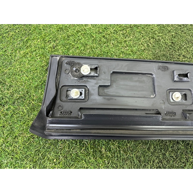 Накладка двері зовнішня (кузов и элементы) LAND ROVER Discovery Sport L550 2016 2.0 LR073079