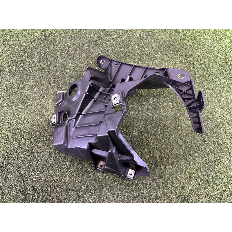 Крепление крыла (кузов и элементы) BMW X5 F15 2015 3.0 51647294543