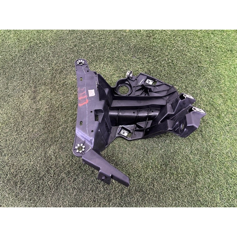 Крепление крыла (кузов и элементы) BMW X5 F15 2015 3.0 51647294543