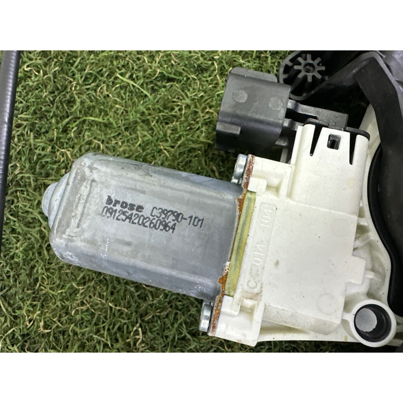 Механізм склопідйомника (кузов и элементы) LAND ROVER Discovery Sport L550 2016 2.0 LR058513