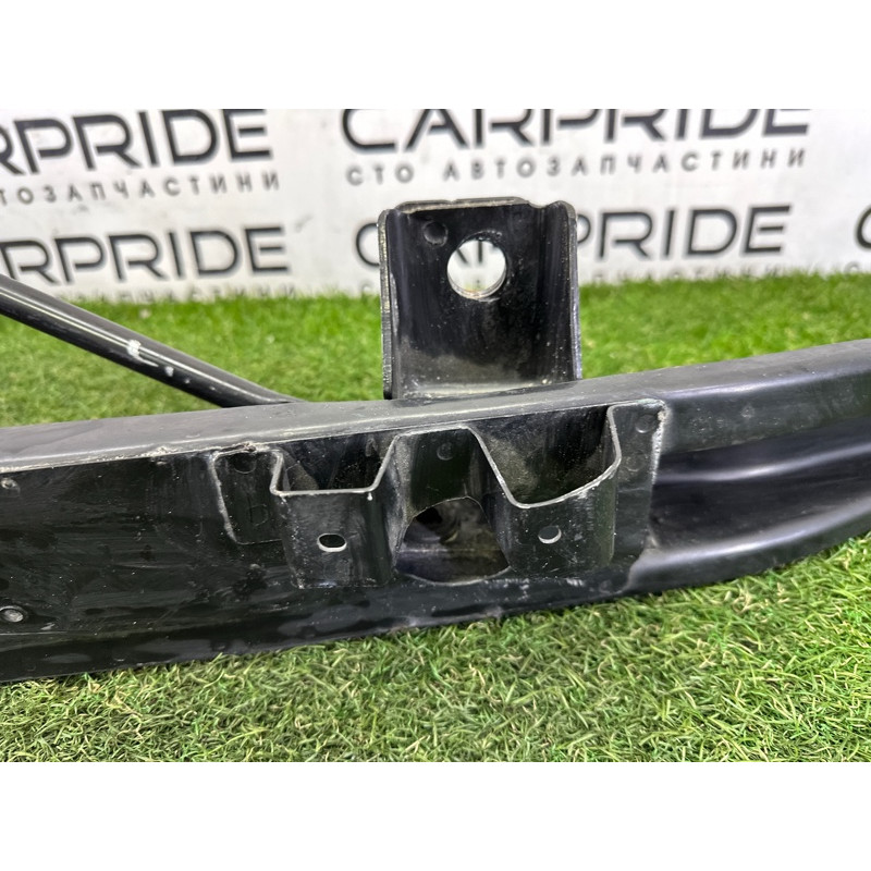 Усилитель бампера (наружные элементы кузова) Jeep Grand Cherokee WK2 2015 5.7 HEMi 68227140AA