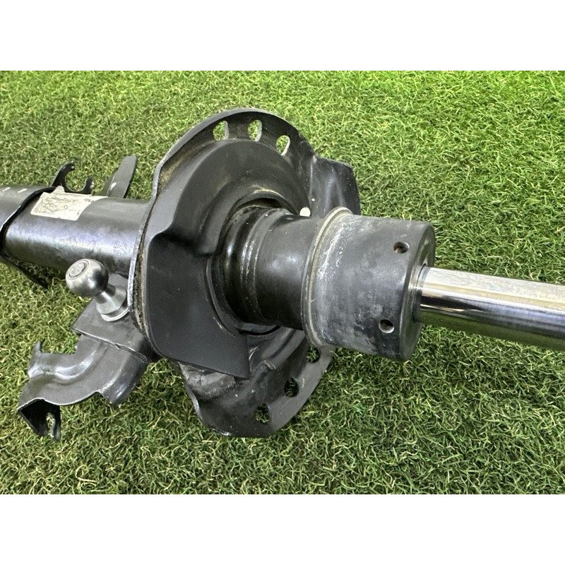 Амортизатор (подвеска) LAND ROVER Discovery Sport L550 2016 2.0 LR084894