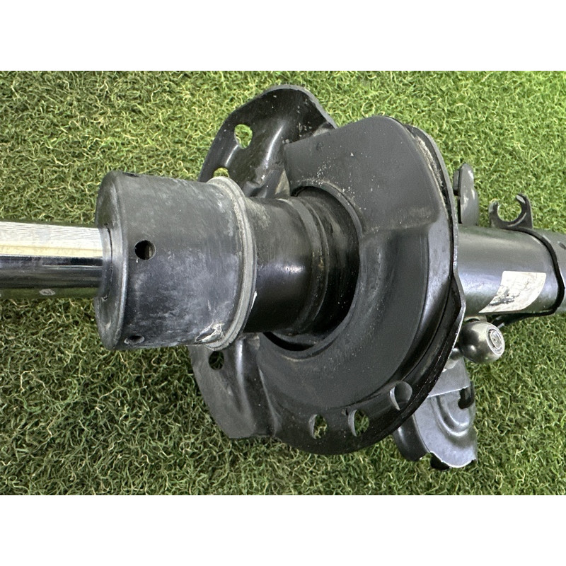 Амортизатор (подвеска) LAND ROVER Discovery Sport L550 2016 2.0 LR084745