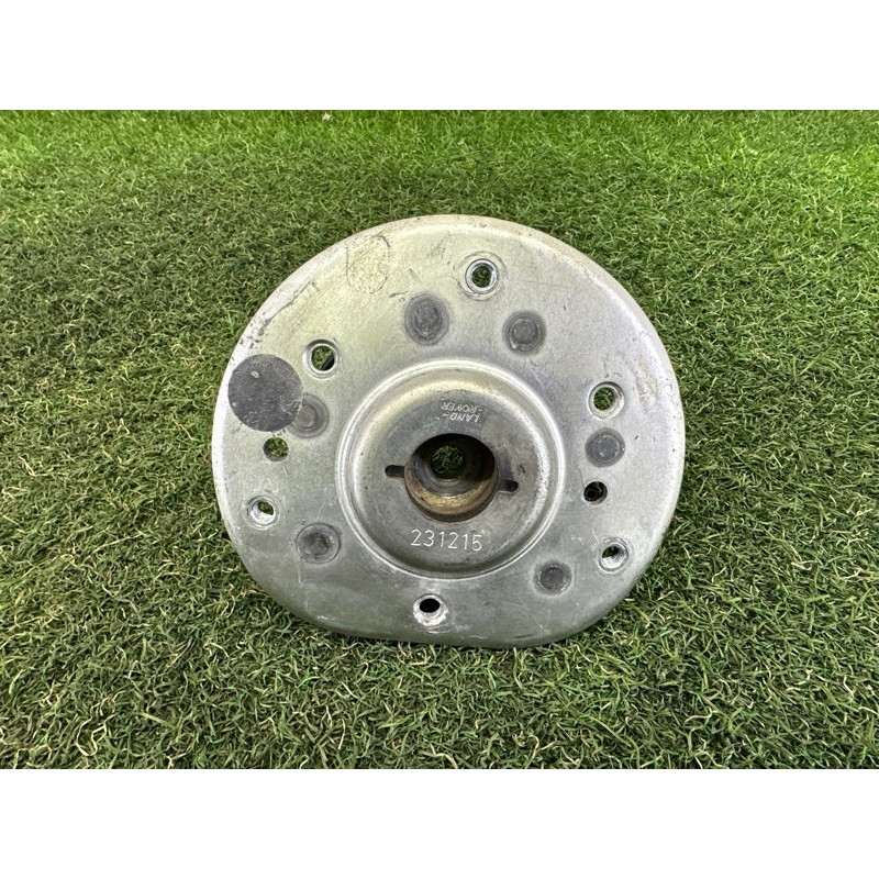 Опора стійки (подвеска) LAND ROVER Discovery Sport L550 2016 2.0 LR024477