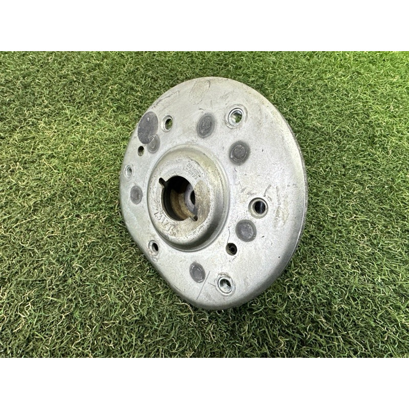 Опора стійки (подвеска) LAND ROVER Discovery Sport L550 2016 2.0 LR024477