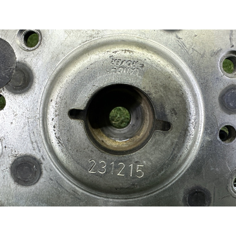 Опора стійки (подвеска) LAND ROVER Discovery Sport L550 2016 2.0 LR024477
