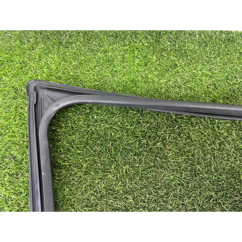 Форточка дверцят (кузов и элементы) Hyundai Sonata DN8 2020 2.5 82530L0000
