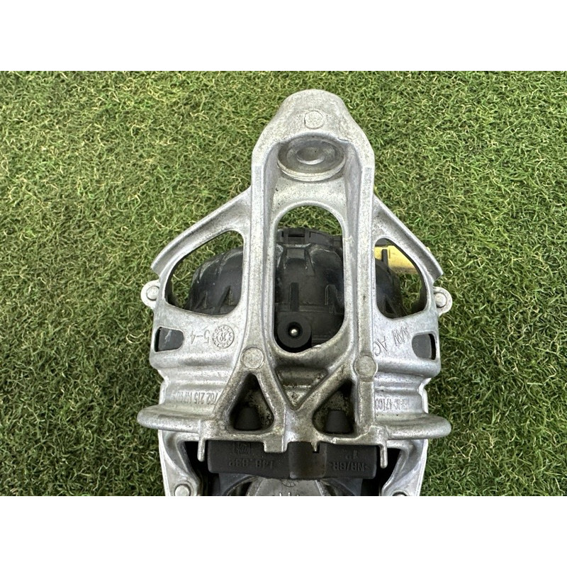 Подушка двигуна (двигун та елементи) AUDI Q5 FY 2020 2.0 DJYA 4M0199372B