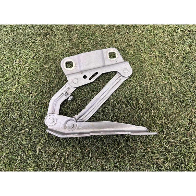 Петля капота (кузов и элементы) Mercedes-Benz GL X164 2011 3.0 A2518800428