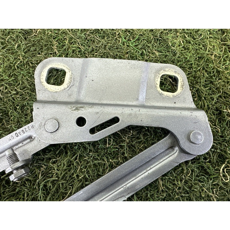 Петля капота (кузов и элементы) Mercedes-Benz GL X164 2011 3.0 A2518800428