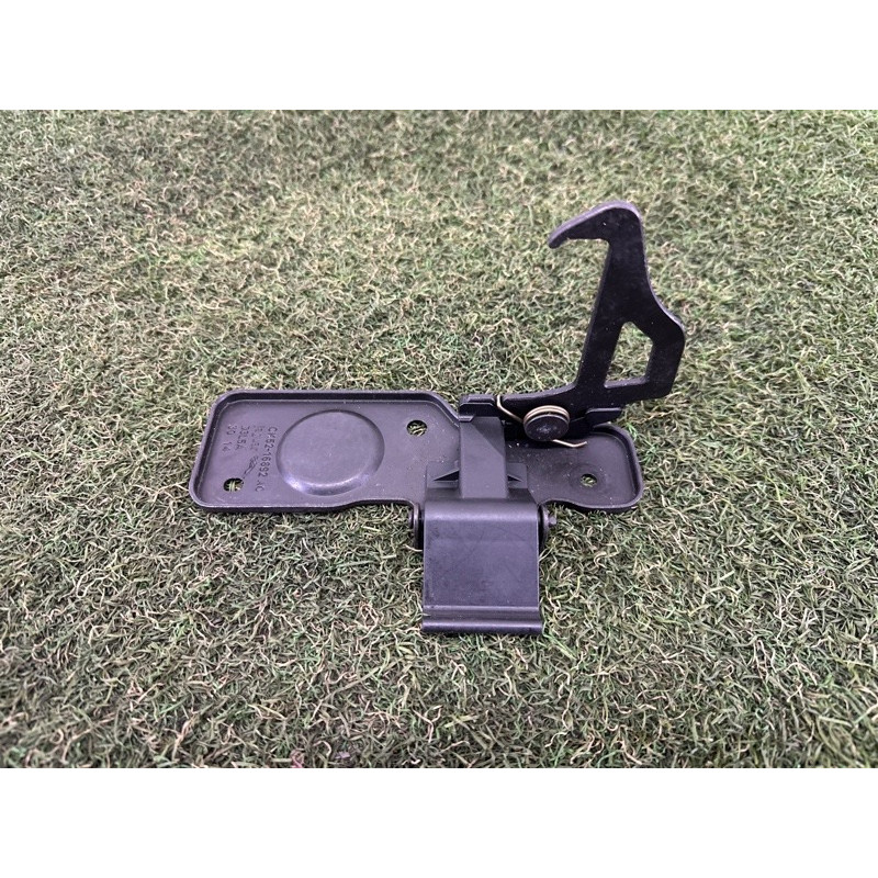 Замок капота (кузов и элементы) LAND ROVER Range Rover L405 2014 5.0 LR039011