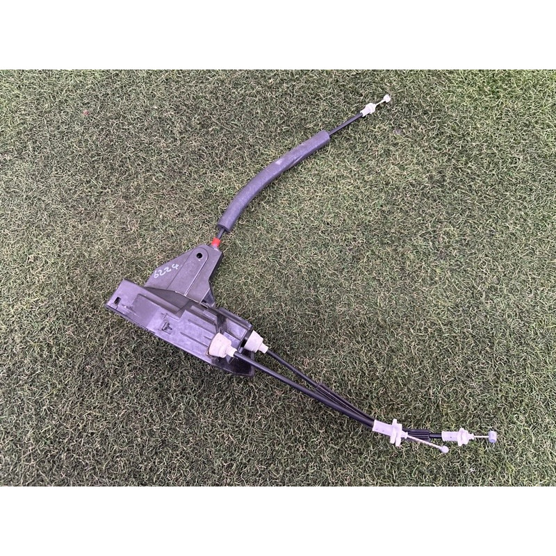 Замок дверей (кузов и элементы) LAND ROVER Discovery Sport L550 2016 2.0 LR070440