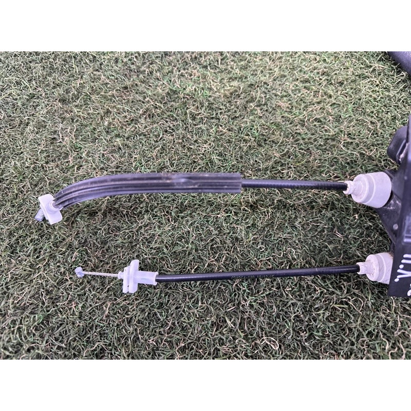 Замок дверей (кузов и элементы) LAND ROVER Discovery Sport L550 2016 2.0 LR070440