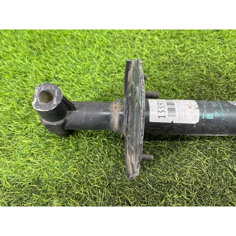 Кронштейн усилителя бампера (стекла и зеркала) BMW 5-series E39 51128248031