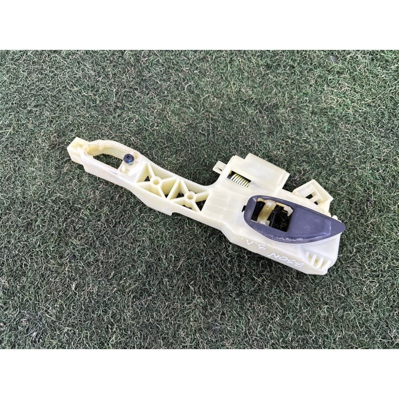 Кронштейн ручки дверей (кузов и элементы) Hyundai Sonata DN8 2020 2.5 83655L1000