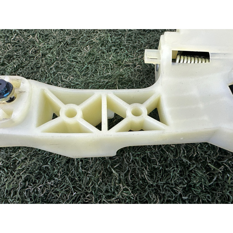 Кронштейн ручки дверей (кузов и элементы) Hyundai Sonata DN8 2020 2.5 83655L1000
