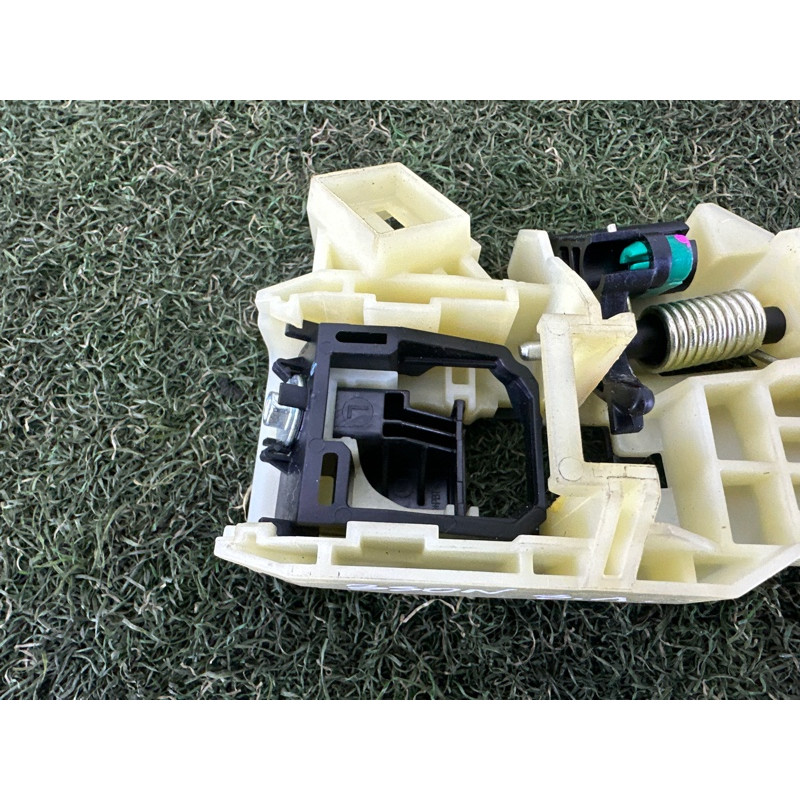 Кронштейн ручки дверей (кузов и элементы) Hyundai Sonata DN8 2020 2.5 83655L1000