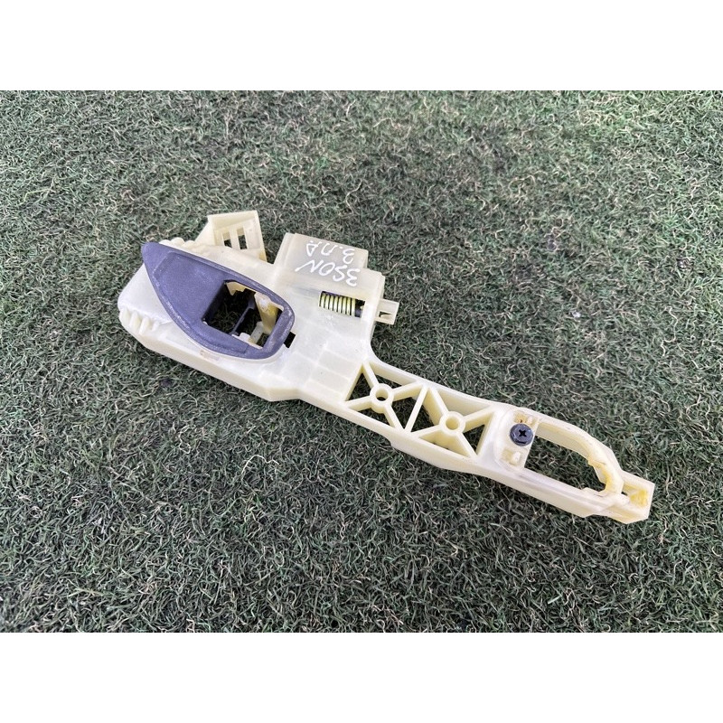 Кронштейн ручки двери (кузов и элементы) Hyundai Sonata DN8 2020 2.5 83665L1000