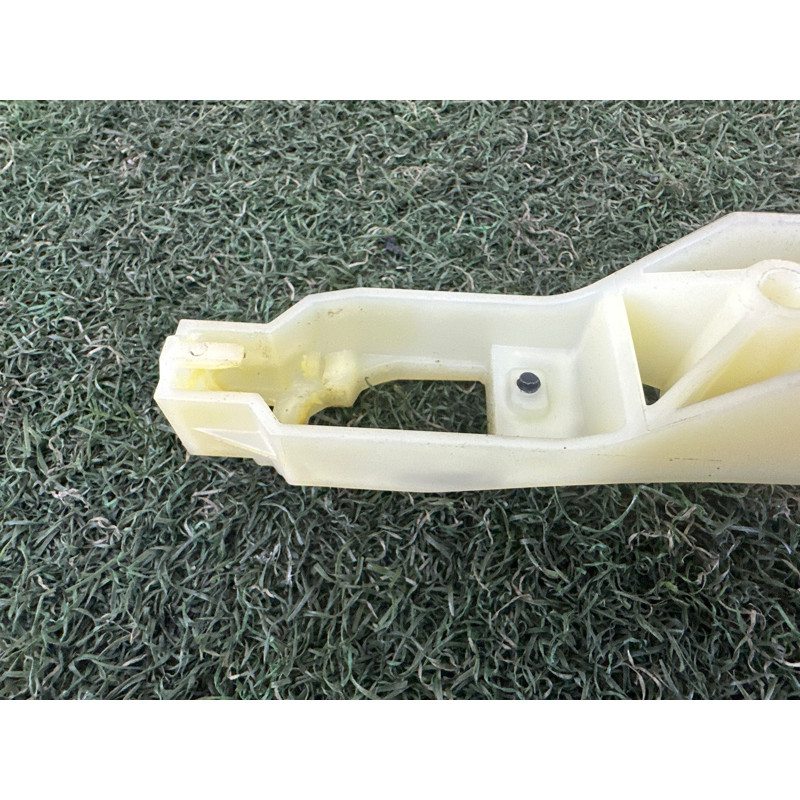 Кронштейн ручки двери (кузов и элементы) Hyundai Sonata DN8 2020 2.5 83665L1000