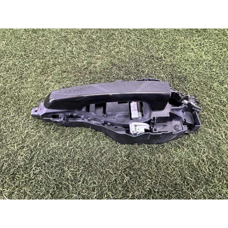 Ручка двері зовнішня (кузов и элементы) LAND ROVER Discovery Sport L550 2016 2.0 LR061201