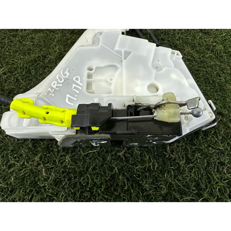 Замок двери (кузов и элементы) Nissan Rogue T33 2021 2.5 805006RA0A