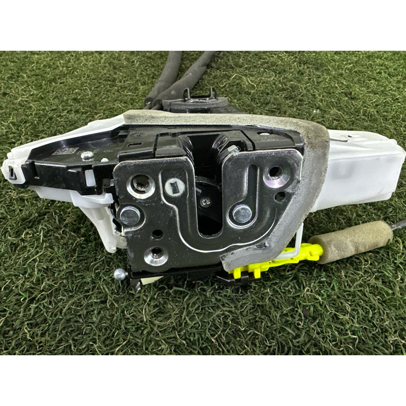 Замок двери (кузов и элементы) Nissan Rogue T33 2021 2.5 805006RA0A