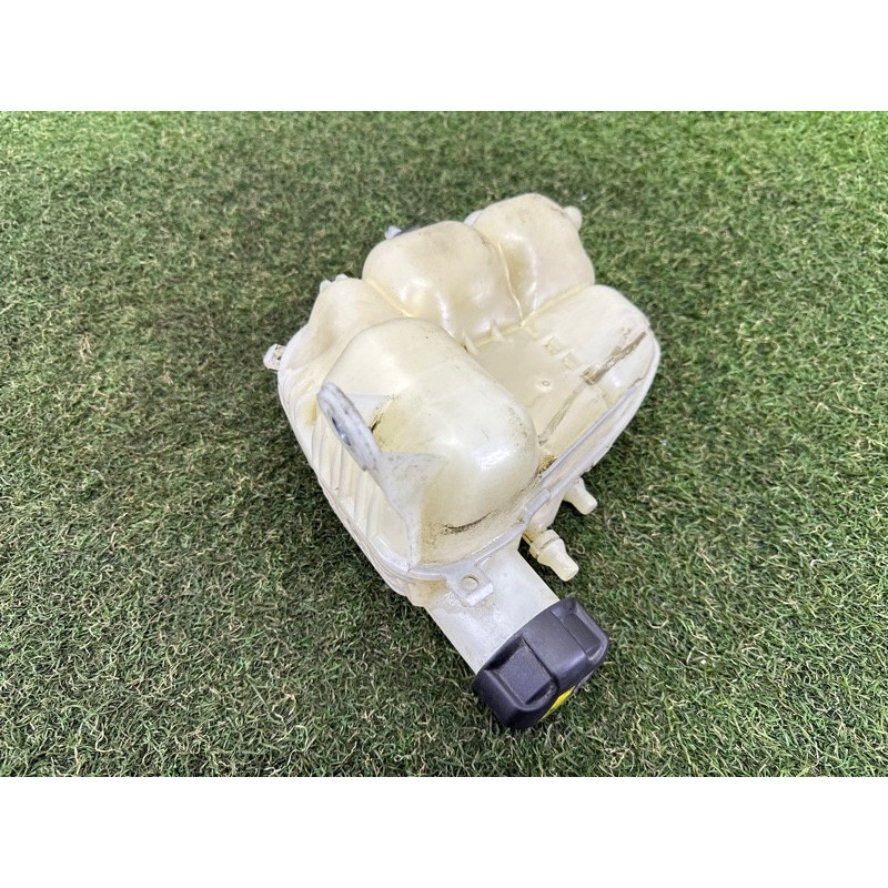 Бачок розширювальний (система охолодження) BMW X1 F48 2016 2.0 17137617362