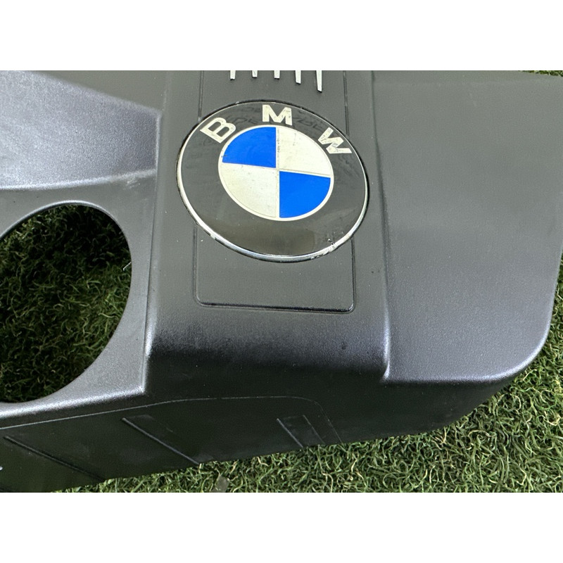 Декоративная крышка двигателя (двигатель и элементы) BMW X5 E70 2011 3.0 11127607447