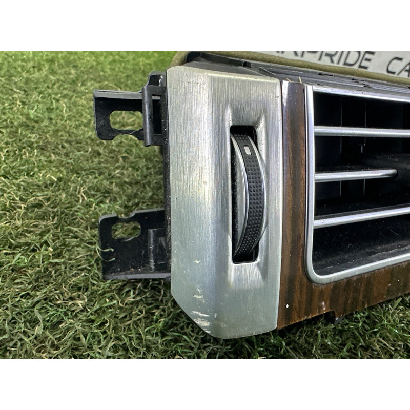 Дефлектор повітроводу (салон) LAND ROVER Range Rover L405 2014 5.0 LR055740