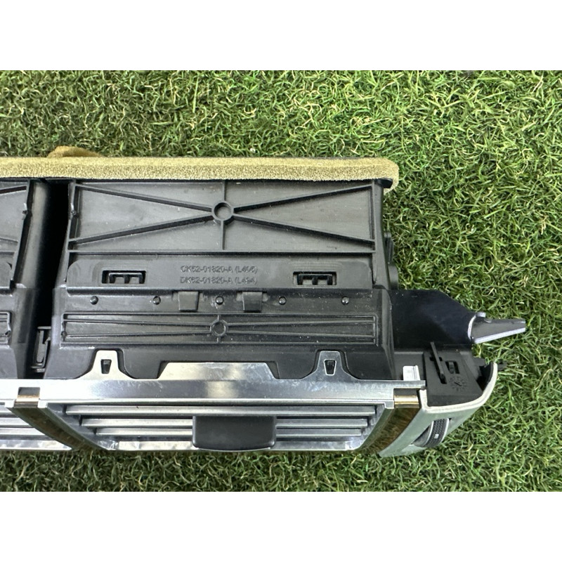 Дефлектор повітроводу (салон) LAND ROVER Range Rover L405 2014 5.0 LR055740
