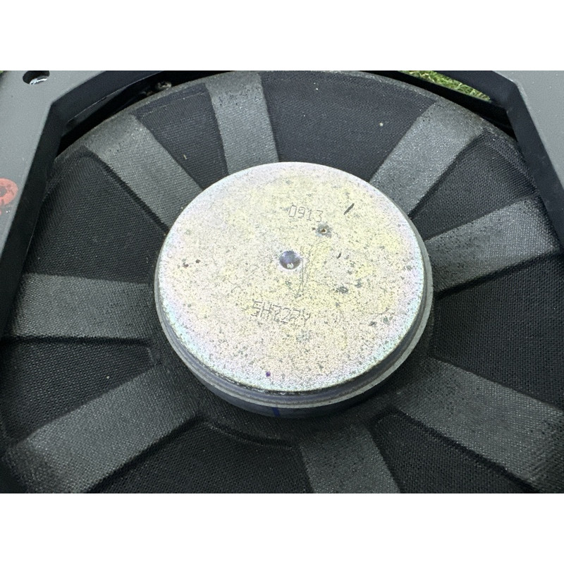 Сабвуфер (электрика) BMW X1 F48 2016 2.0 65139278065