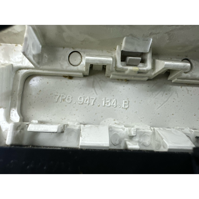 Плафон салона (салон) Volkswagen Touareg NF 2013 3.6 CGRA 7P6947105H2EN
