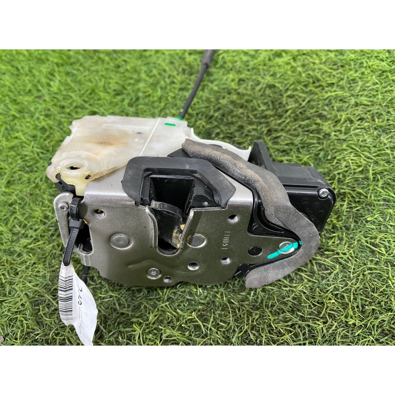 Замок дверей (кузов і елементи) CHEVROLET Volt 1 2012 1.4 13579552