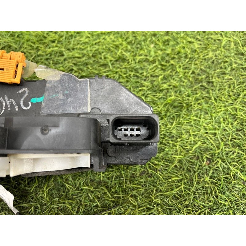 Замок дверей (кузов і елементи) CHEVROLET Volt 1 2012 1.4 13579552