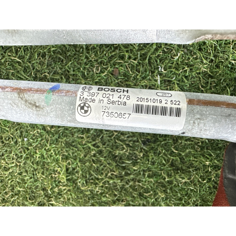 Трапеція склоочисників (кузов і елементи) BMW X1 F48 2016 2.0 61615A36E69