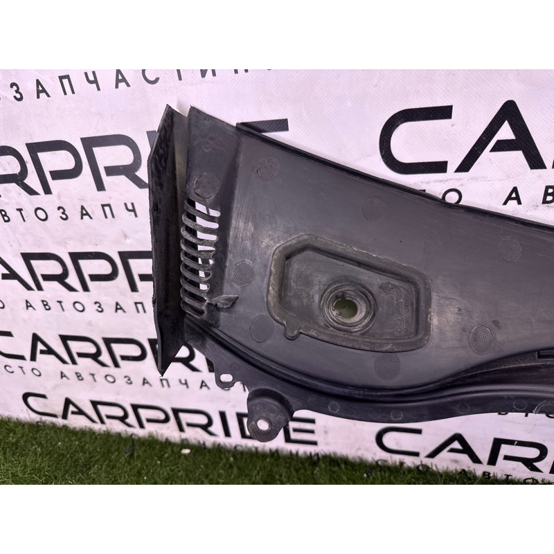 Жабо (кузов и элементы) LAND ROVER Range Rover L405 2014 5.0 LR066548