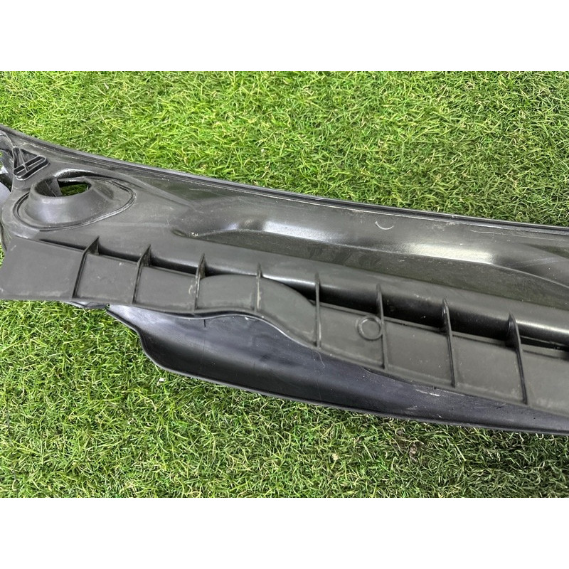 Жабо (кузов и элементы) BMW X1 F48 2016 2.0 51717350591