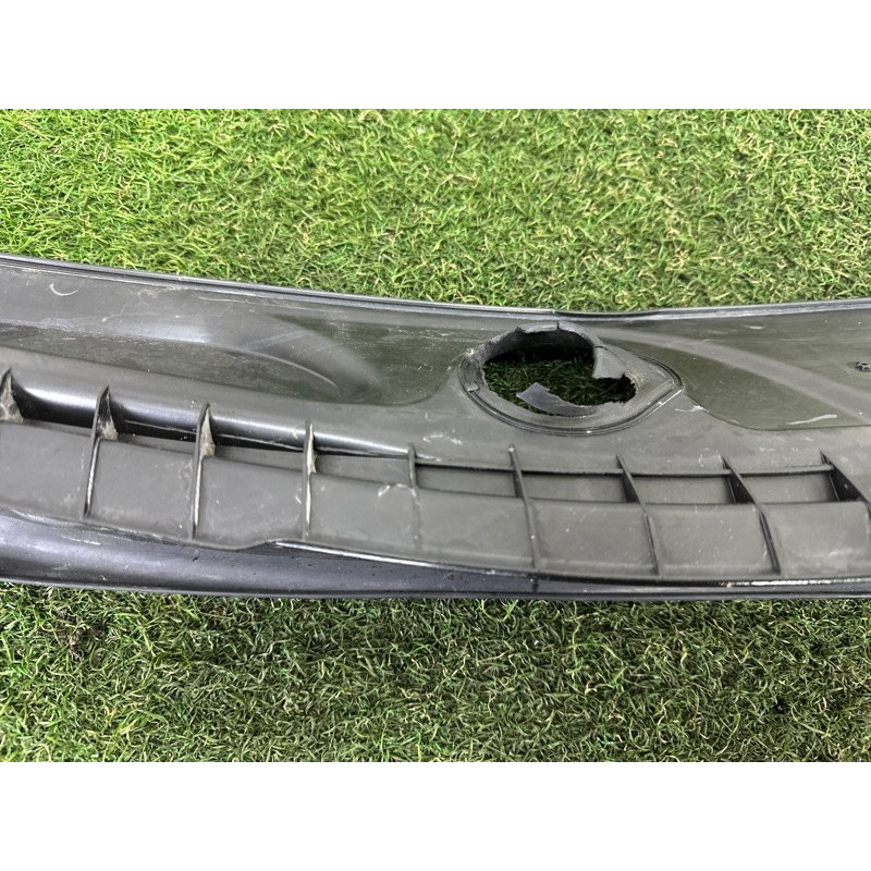 Жабо (кузов и элементы) BMW X1 F48 2016 2.0 51717350591