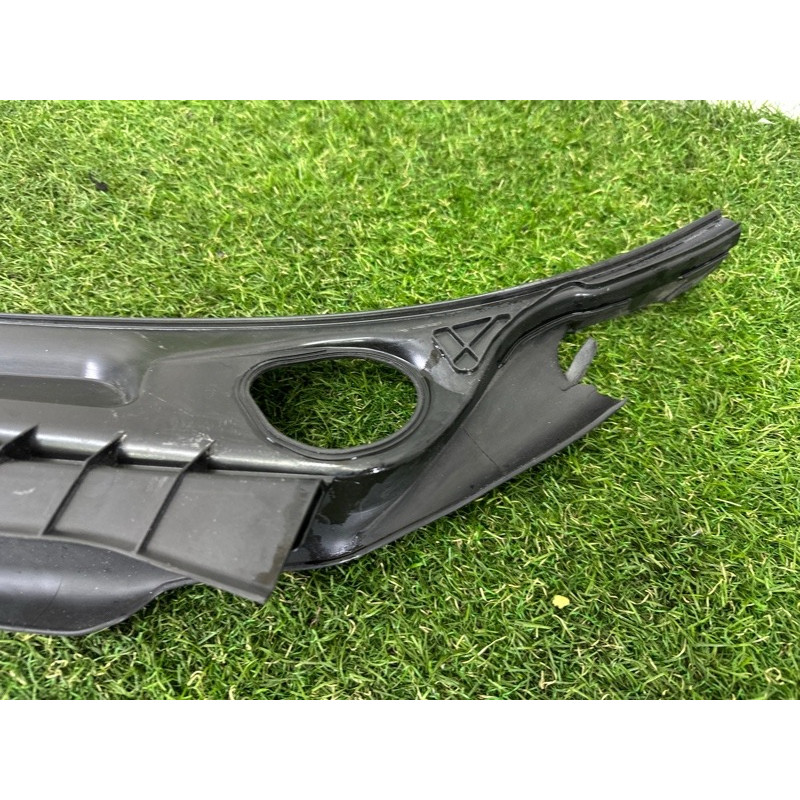 Жабо (кузов и элементы) BMW X1 F48 2016 2.0 51717350591